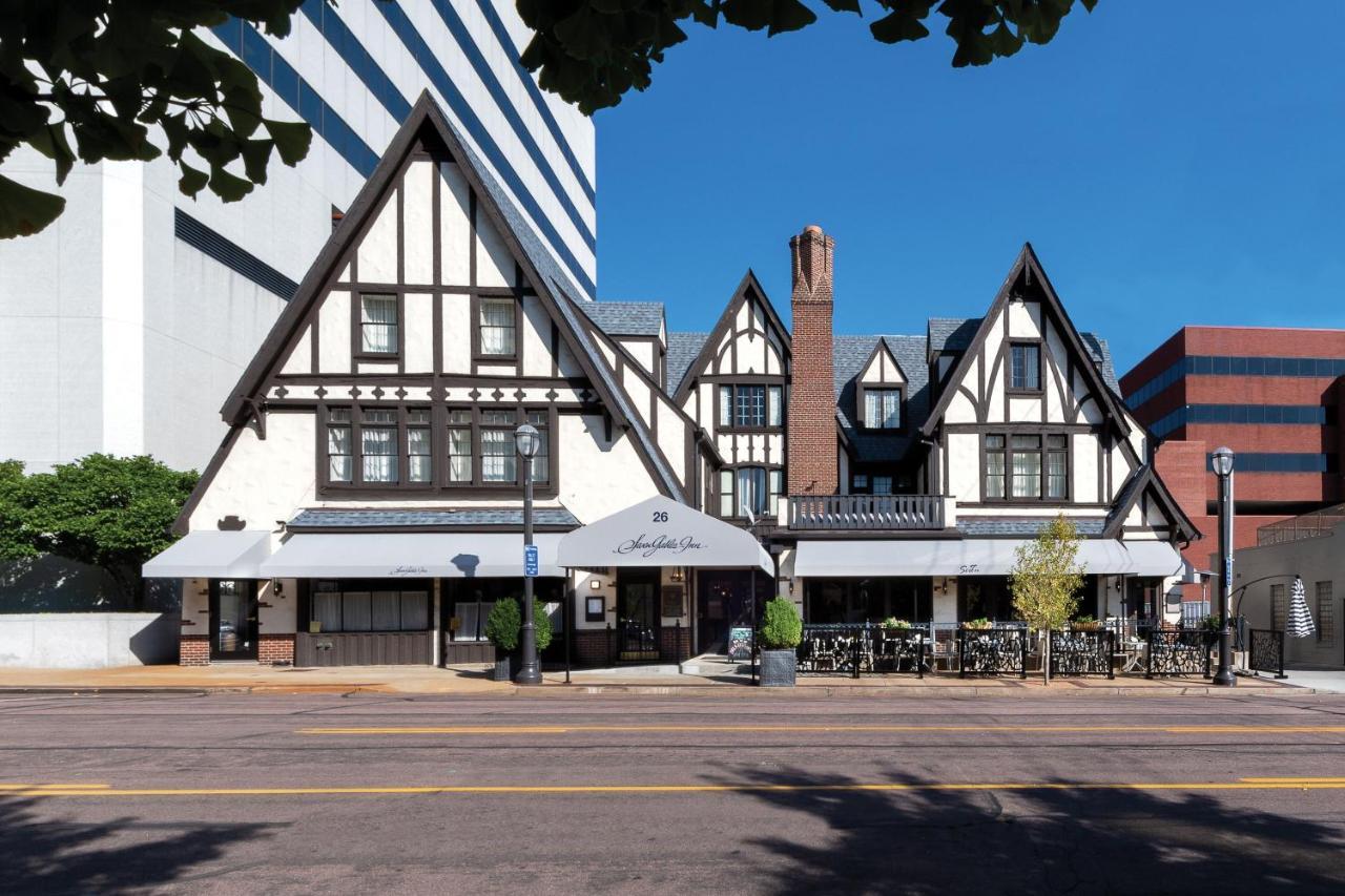 Seven Gables Inn, St Louis West, A Tribute Portfolio Hotel Clayton Esterno foto