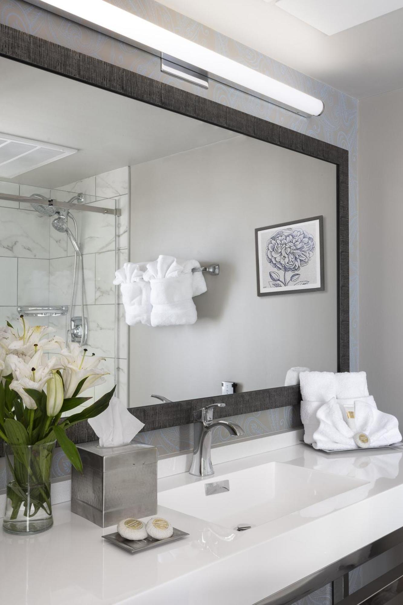 Seven Gables Inn, St Louis West, A Tribute Portfolio Hotel Clayton Esterno foto