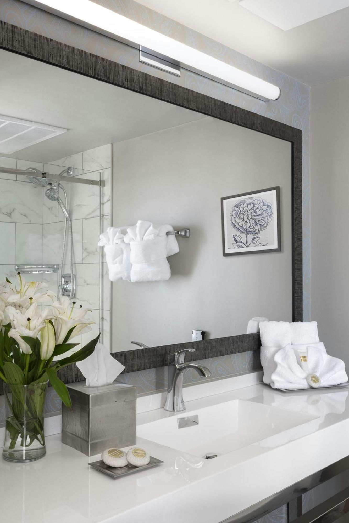 Seven Gables Inn, St Louis West, A Tribute Portfolio Hotel Clayton Esterno foto