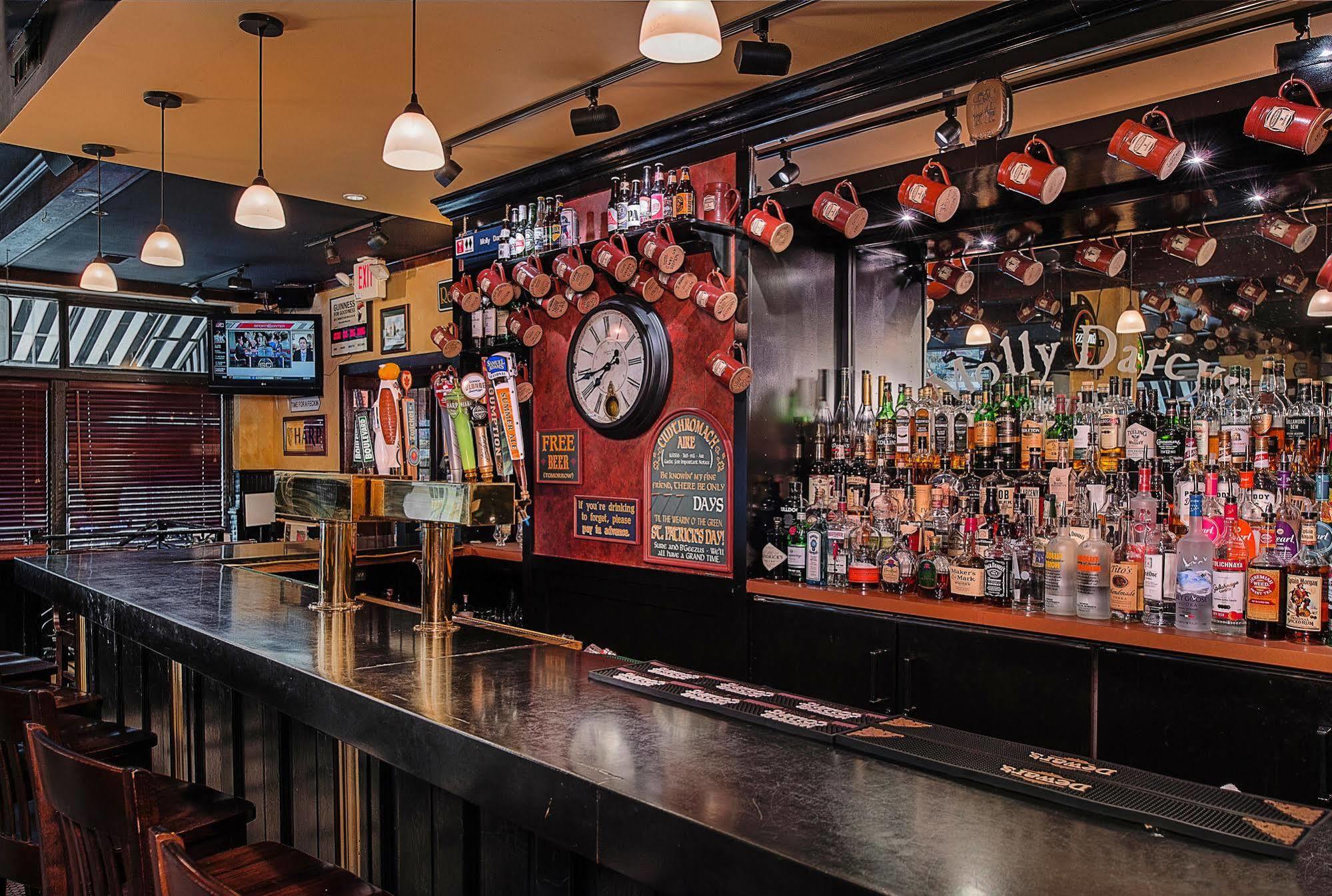 Seven Gables Inn, St Louis West, A Tribute Portfolio Hotel Clayton Esterno foto